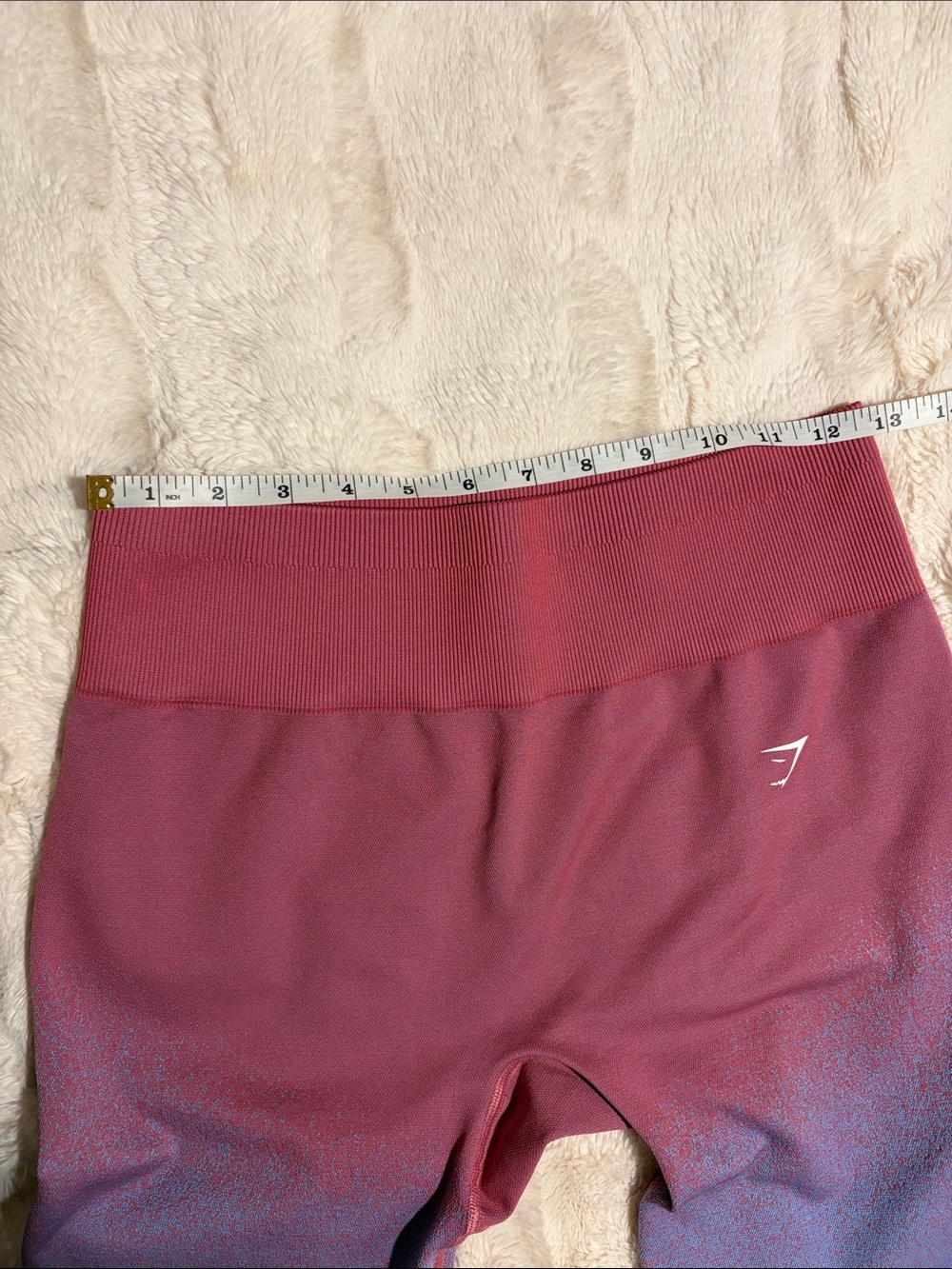 NEW Gymshark Women’s Ombre Berry pink to Blue Bike Shorts Sz L - Picture 5 of 8